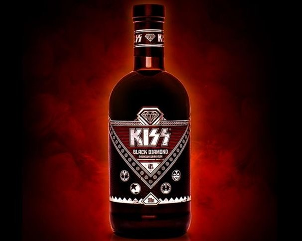 Группа Kiss выпустила собственный ром